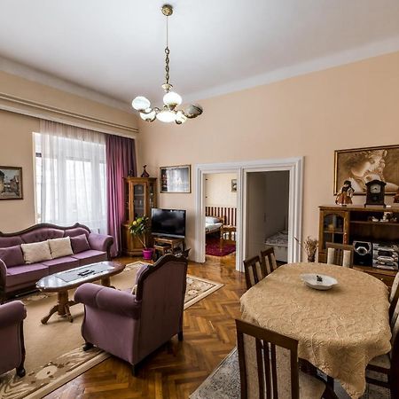 Apartment Panorama Central Novi Sad Exteriör bild